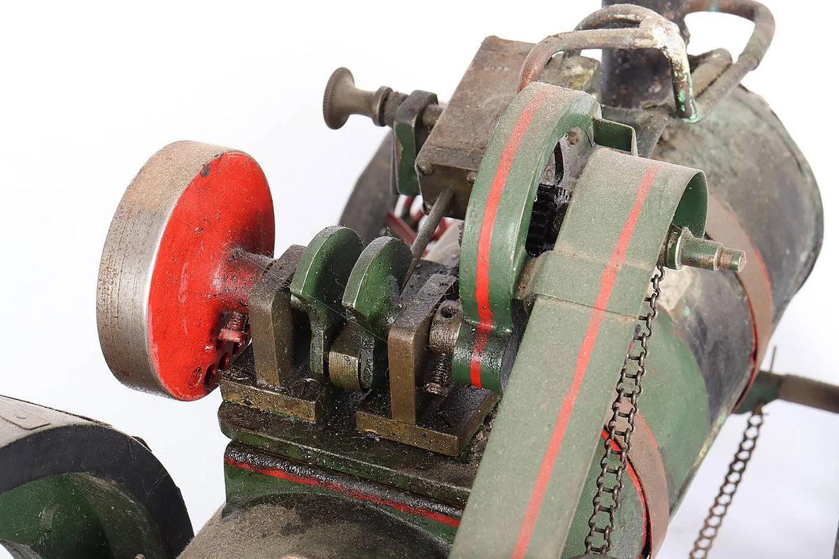 Freelance traction engine