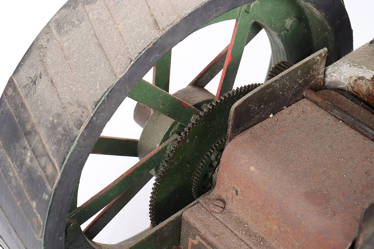Freelance traction engine