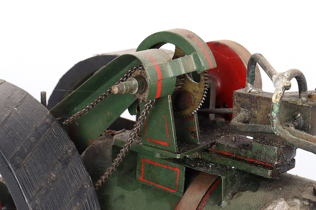 Freelance traction engine