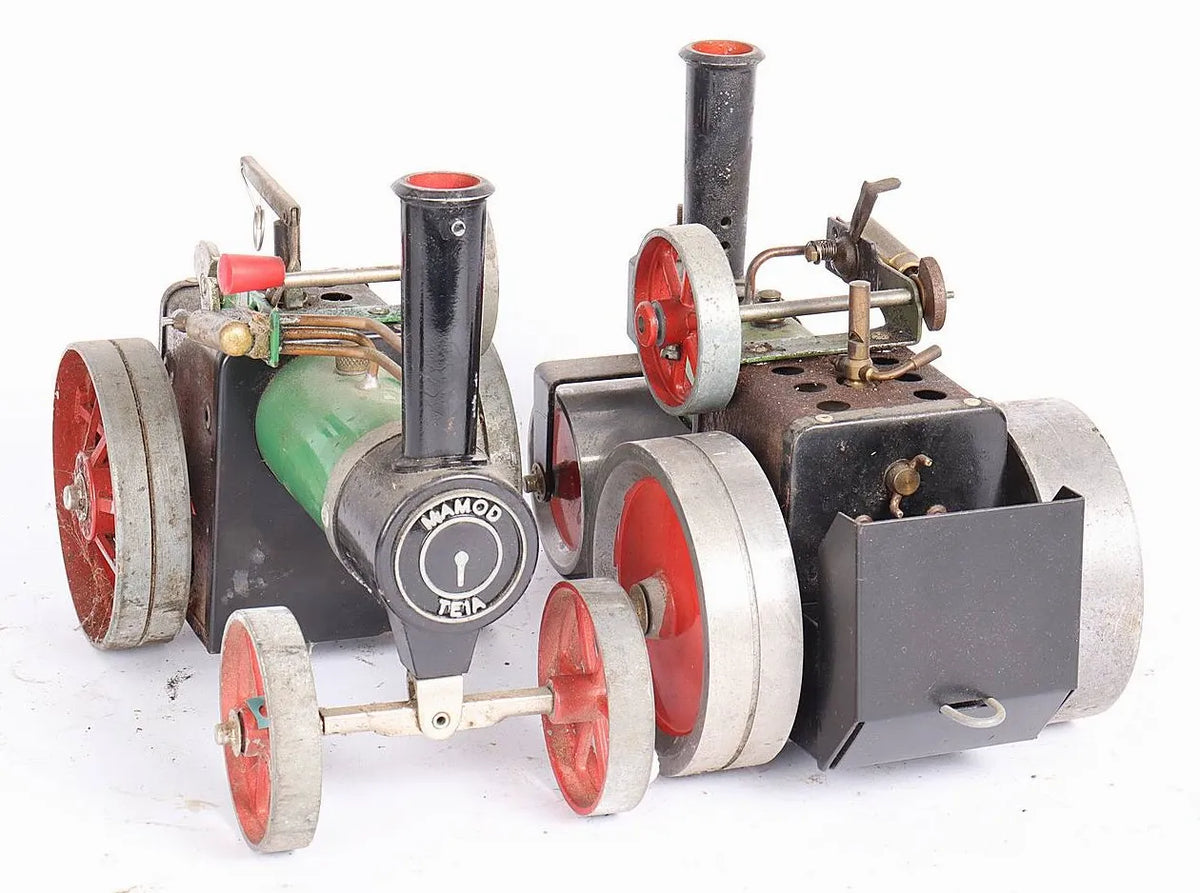 Mamod steam roller + traction engine