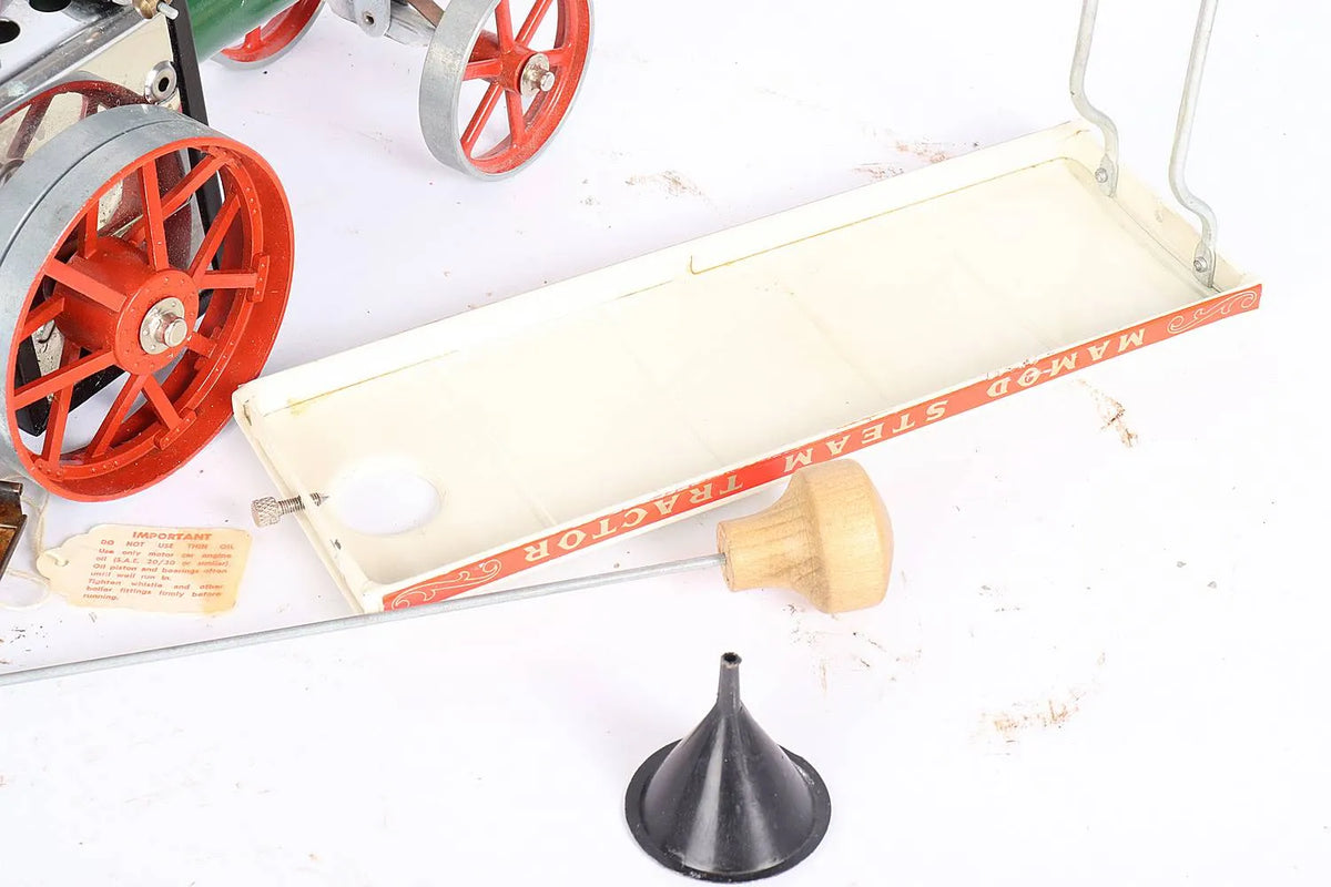 Mamod TE1a traction engine with box