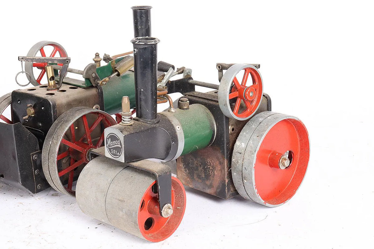 2 x Mamod traction engines + steam roller