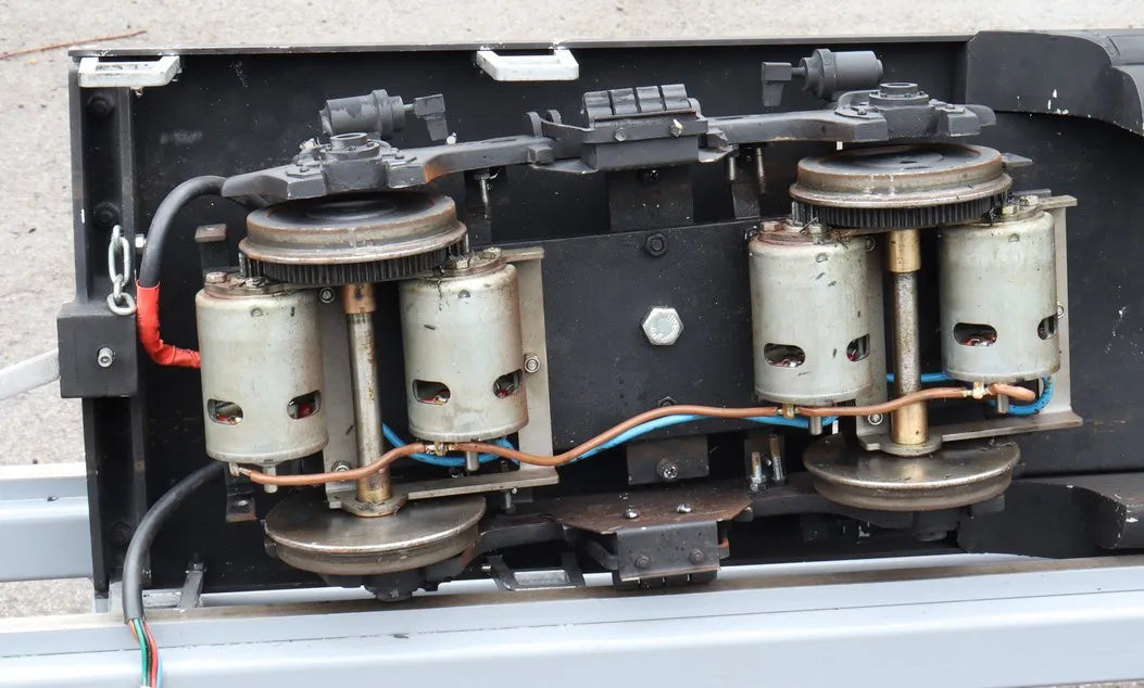 5 inch gauge Santa Fe F7 battery electric