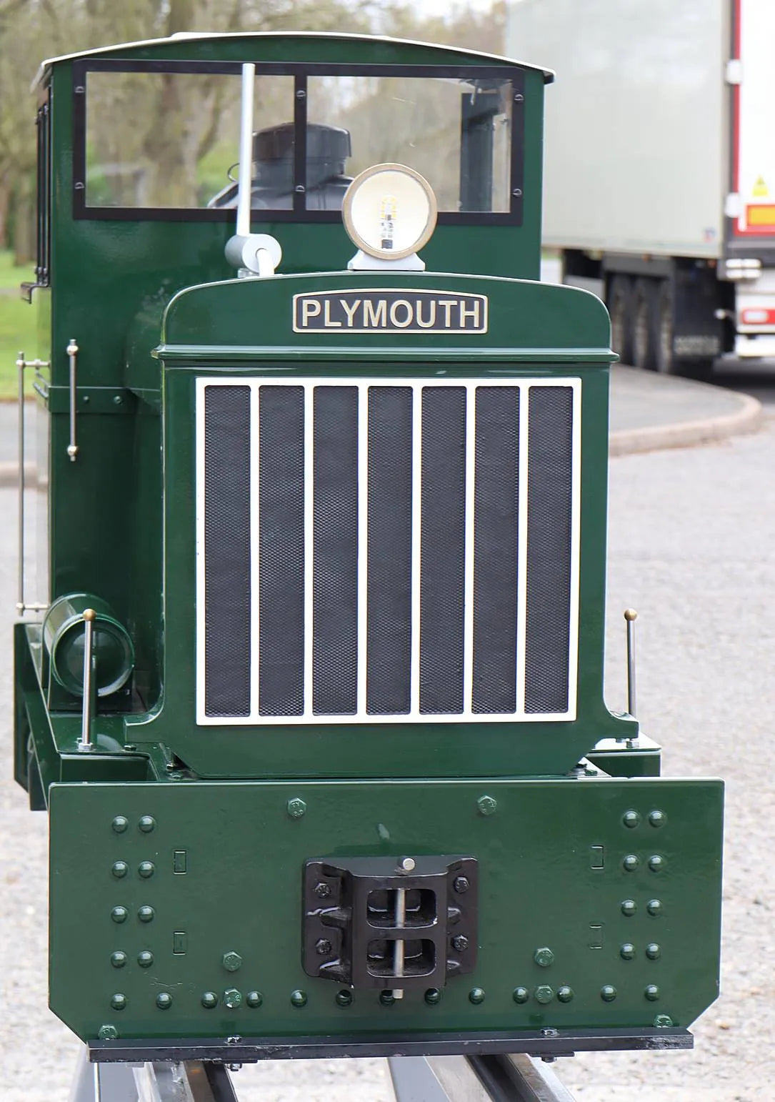 7 1/4 inch narrow gauge Maxitrak "Plymouth II" petrol hydraulic shunter