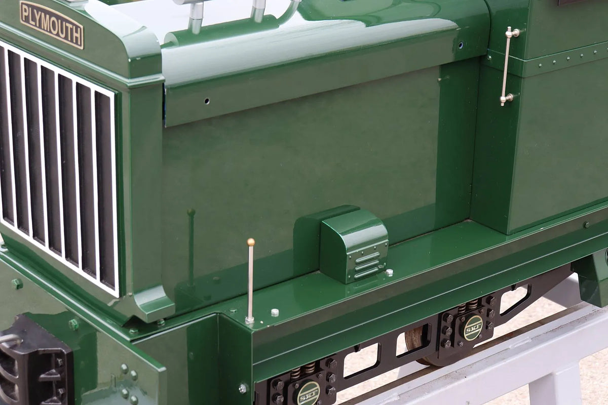 7 1/4 inch narrow gauge Maxitrak "Plymouth II" petrol hydraulic shunter