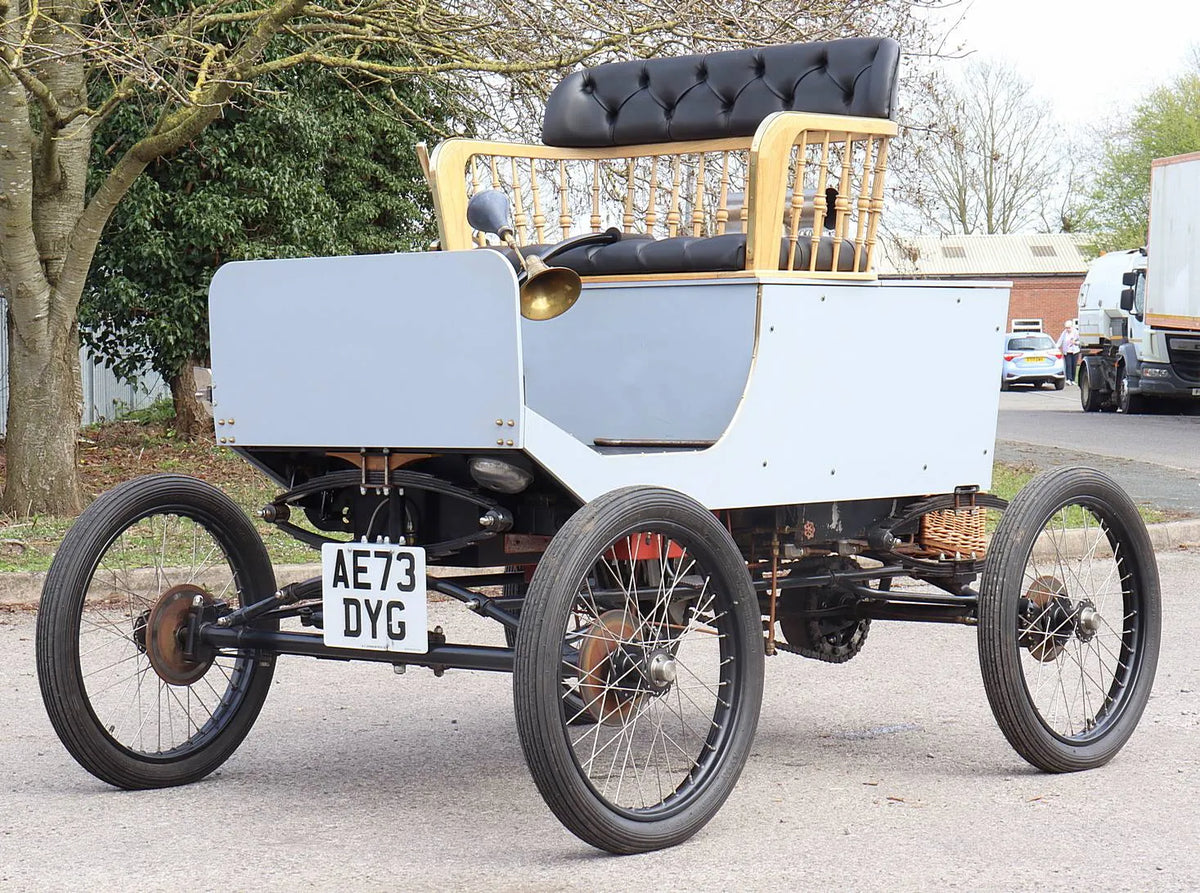 Likamobile steam car