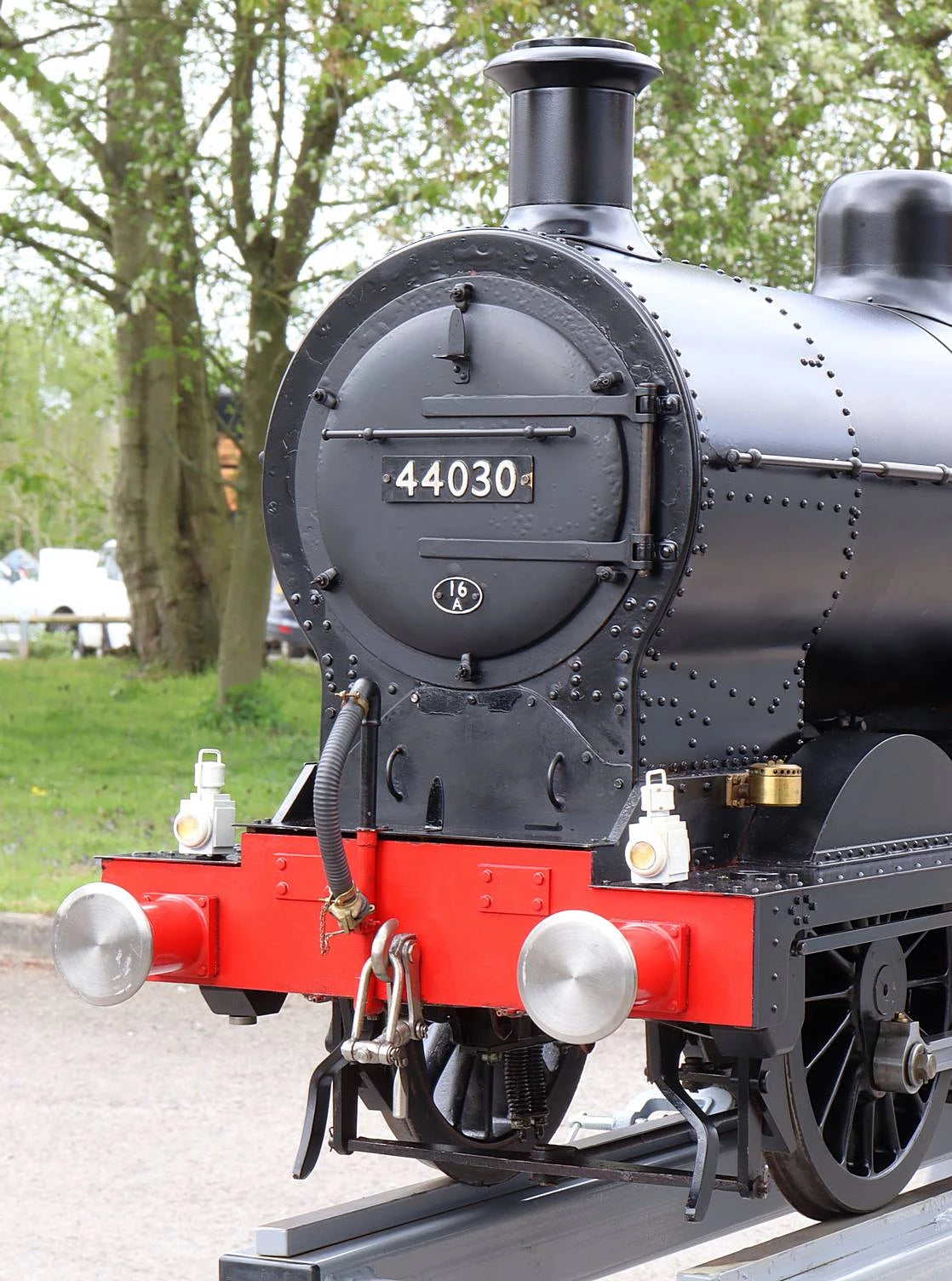 7 1/4 inch gauge LMS 4F 0-6-0