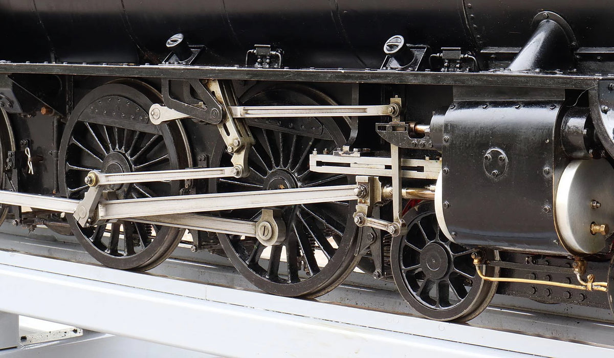 5 inch gauge LNER B1 4-6-0