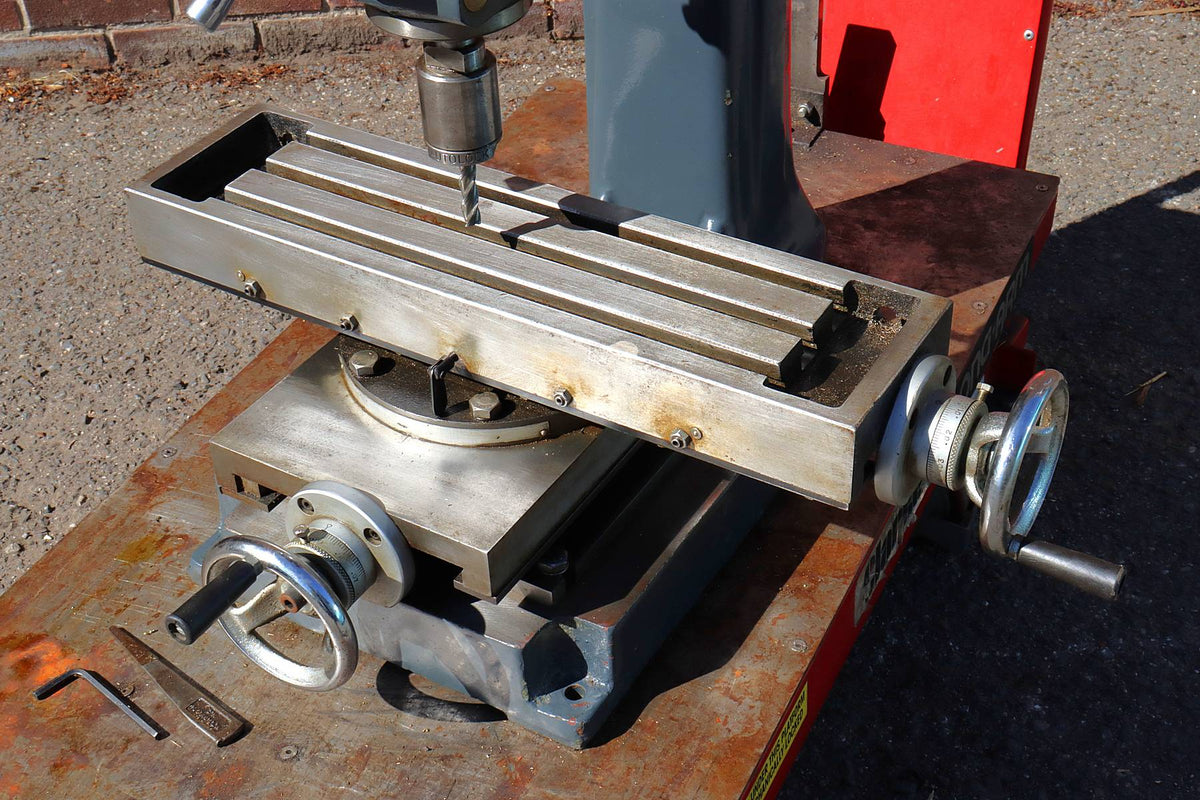 Pinnacle universal milling machine