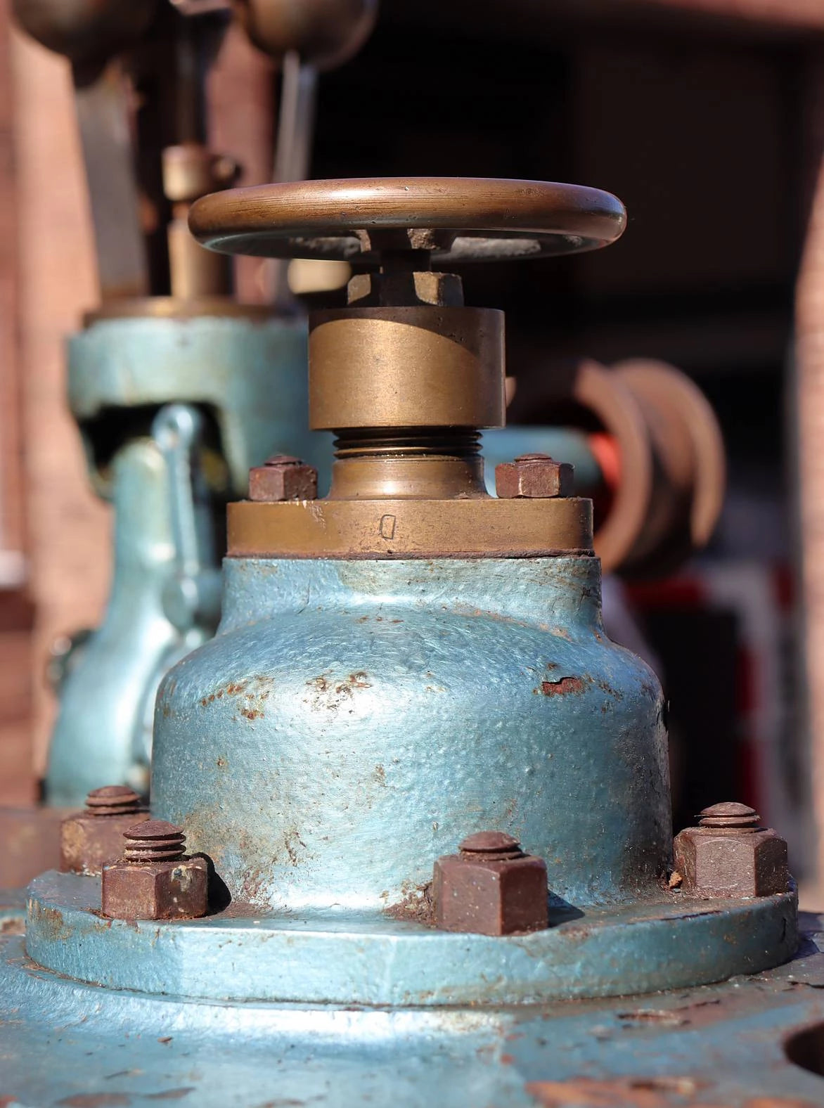 Full size compound vertical engine