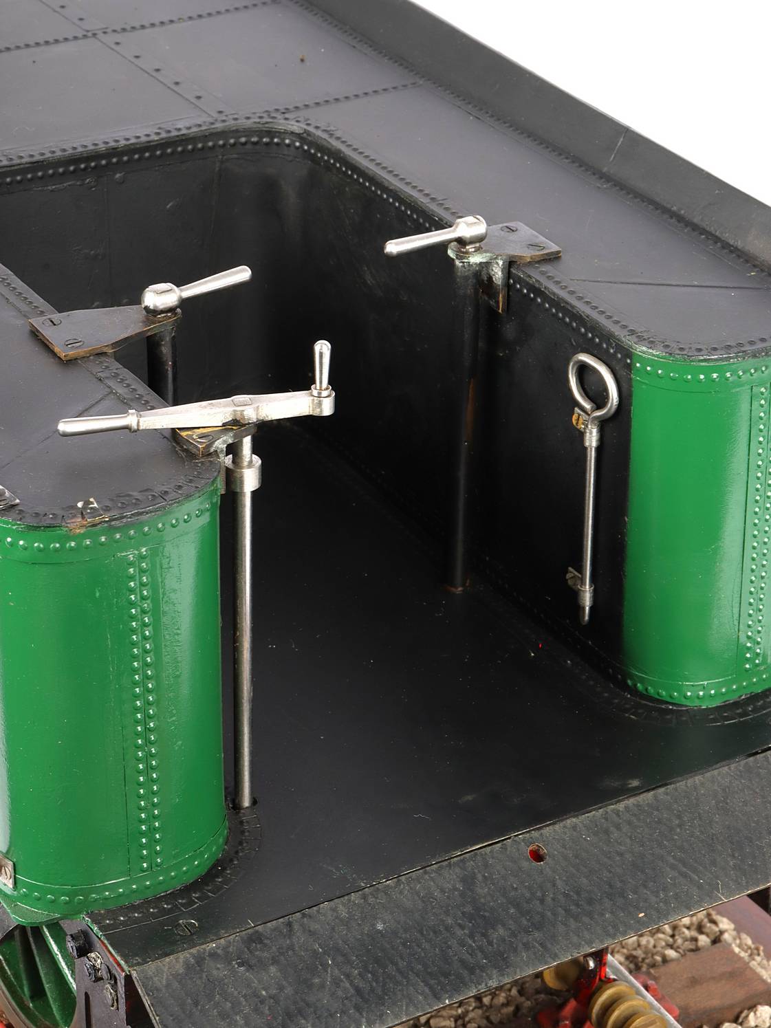 5 inch gauge Crampton six-wheel tender