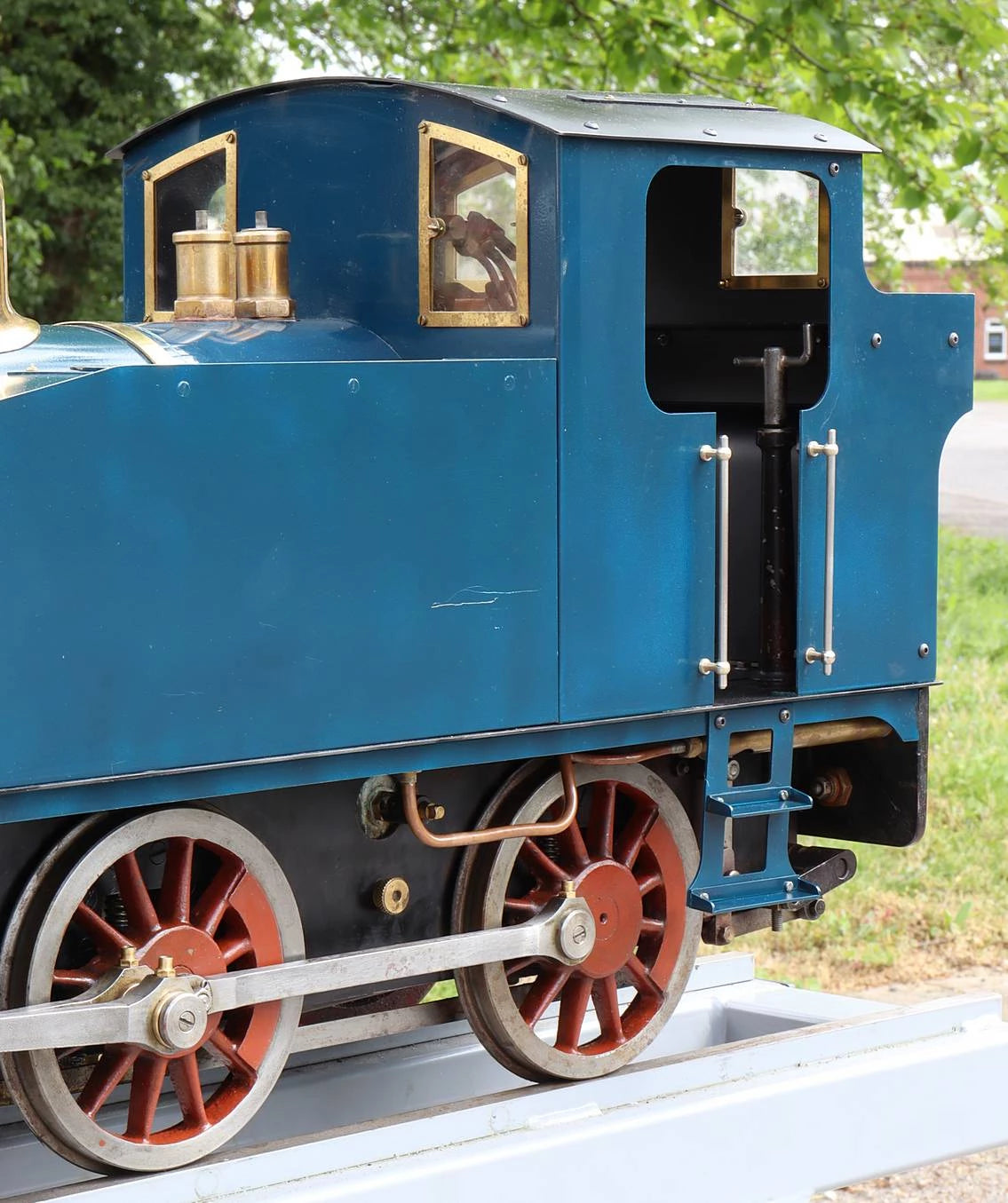 5 inch gauge Polly V 2-6-0T