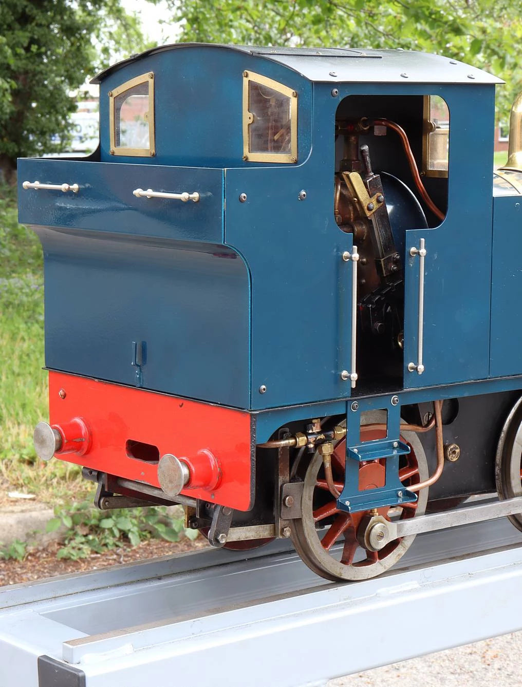 5 inch gauge Polly V 2-6-0T