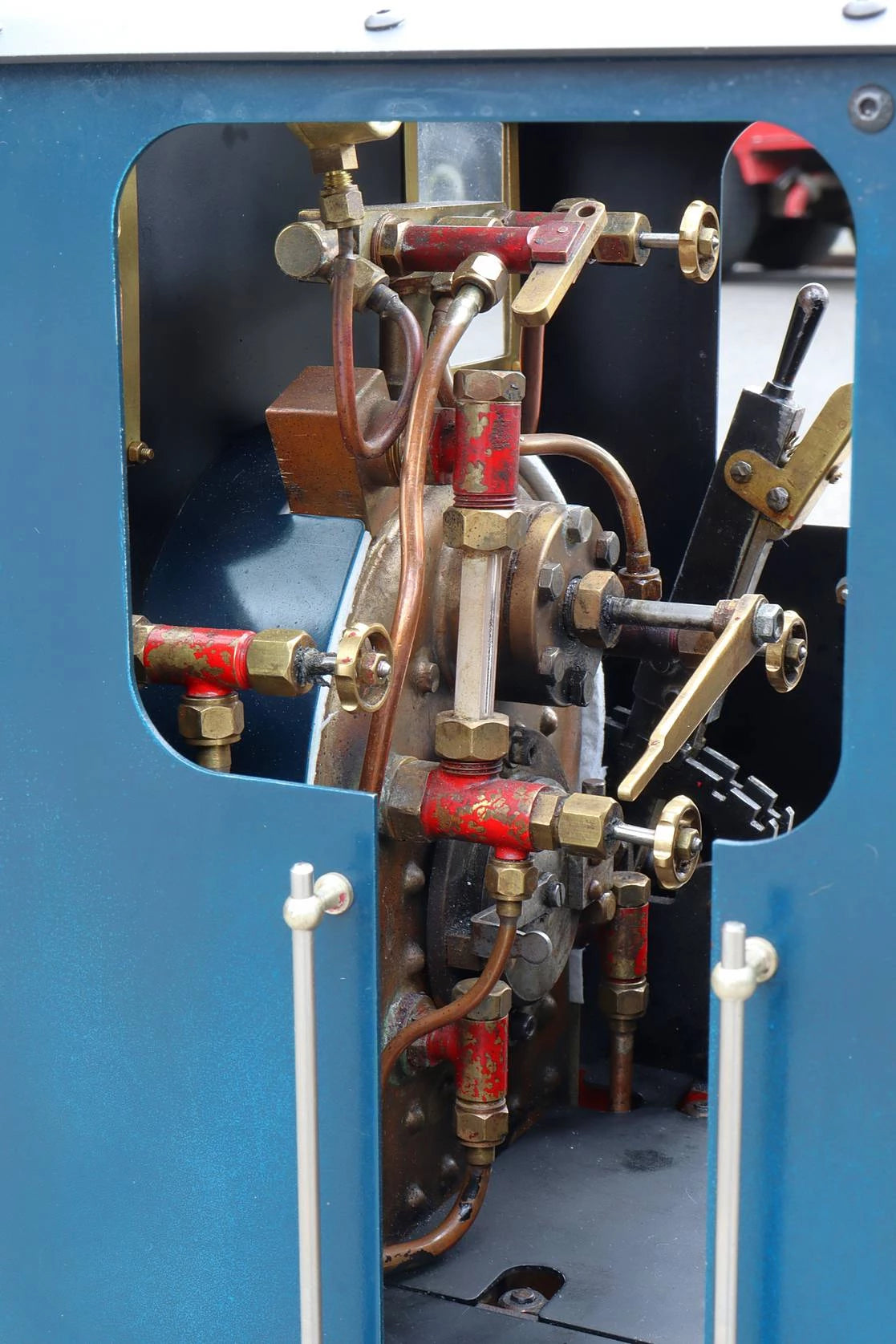 5 inch gauge Polly V 2-6-0T