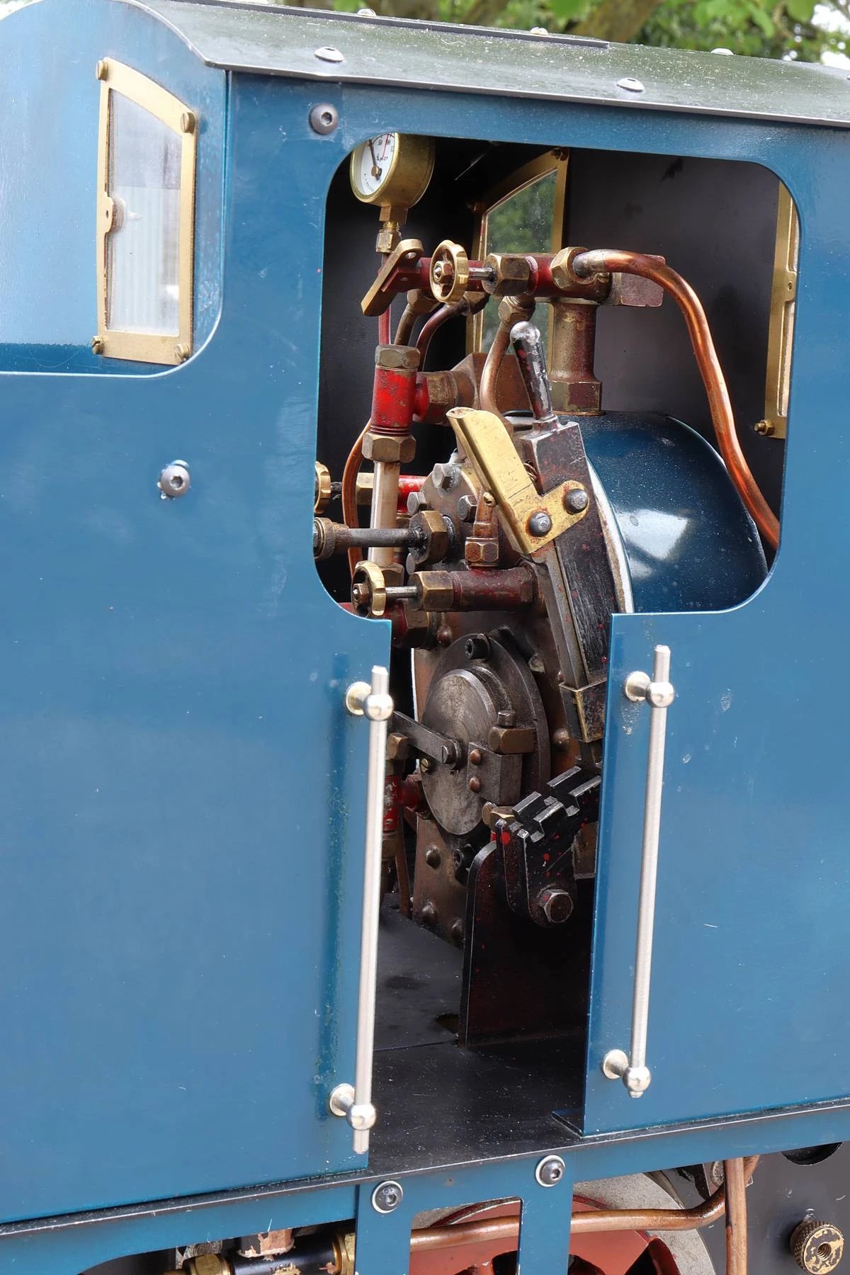 5 inch gauge Polly V 2-6-0T