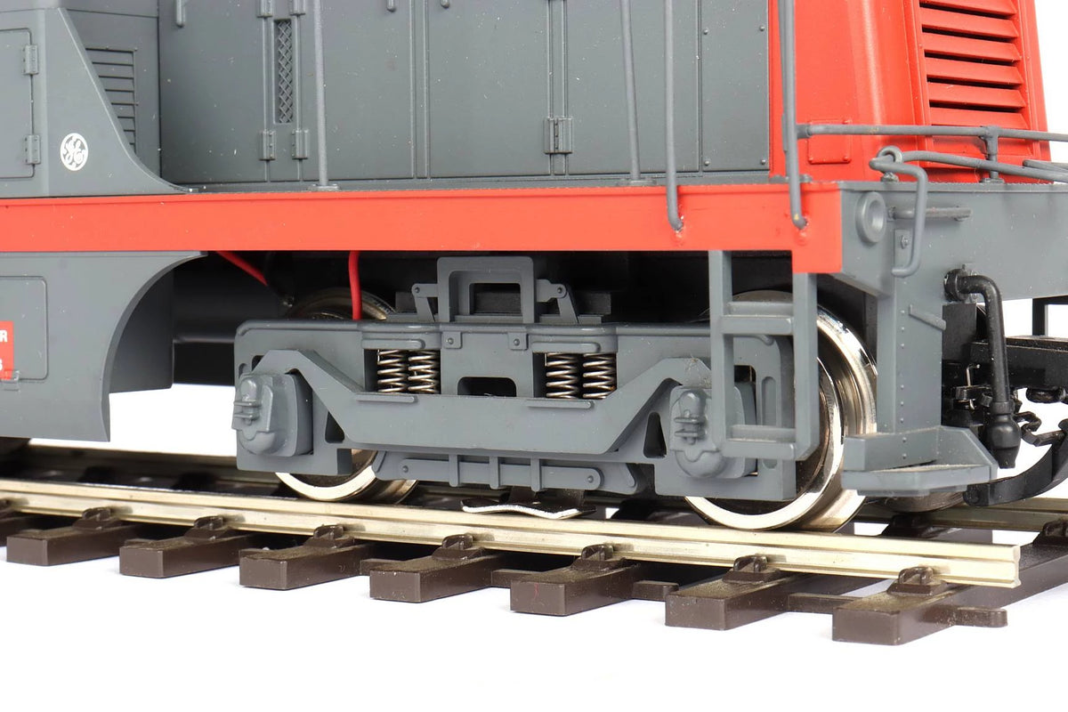 G gauge Southern Pacific 44-ton Switcher