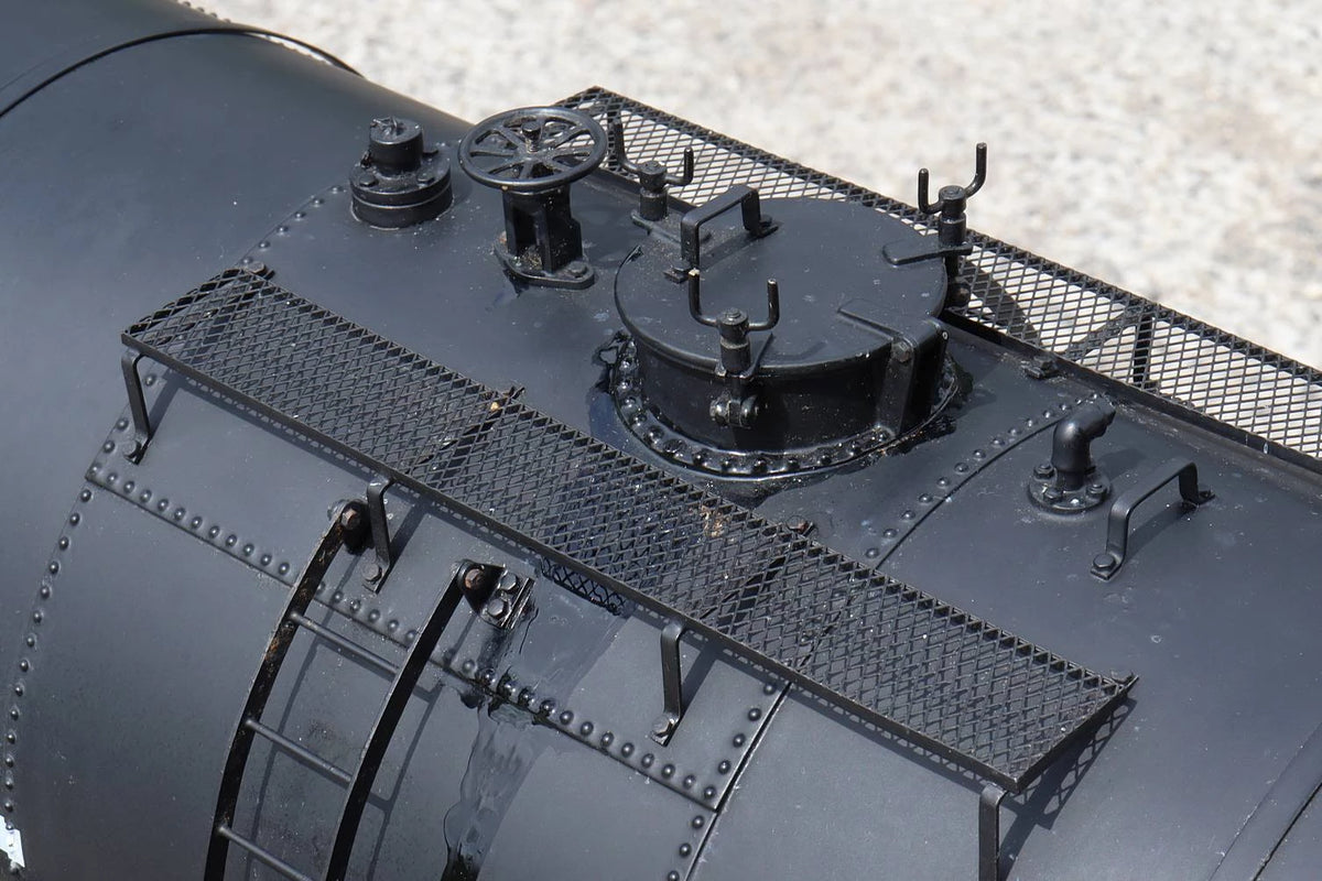 5 inch gauge "Shell" tanker wagon