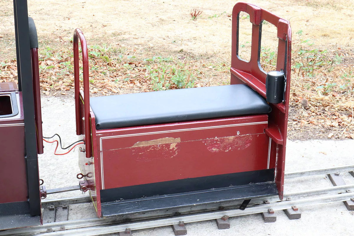 7 1/4 inch gauge RMI Speeder tram and driving truck