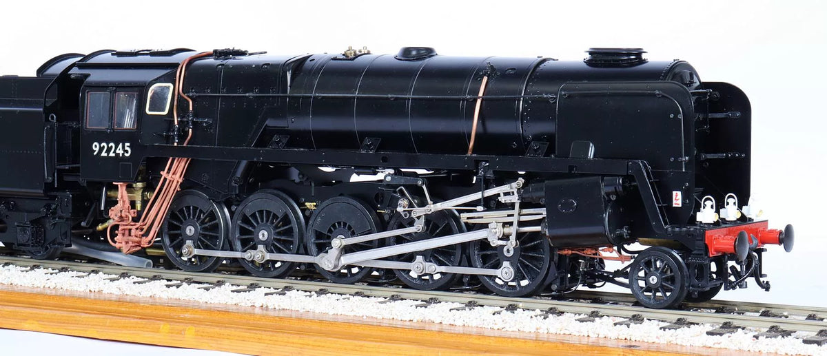 45mm gauge Aster BR 9F 2-10-0 in glazed display case