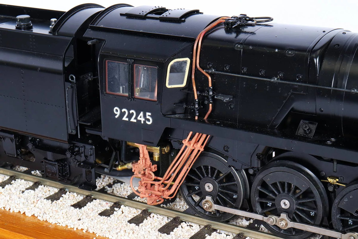 45mm gauge Aster BR 9F 2-10-0 in glazed display case