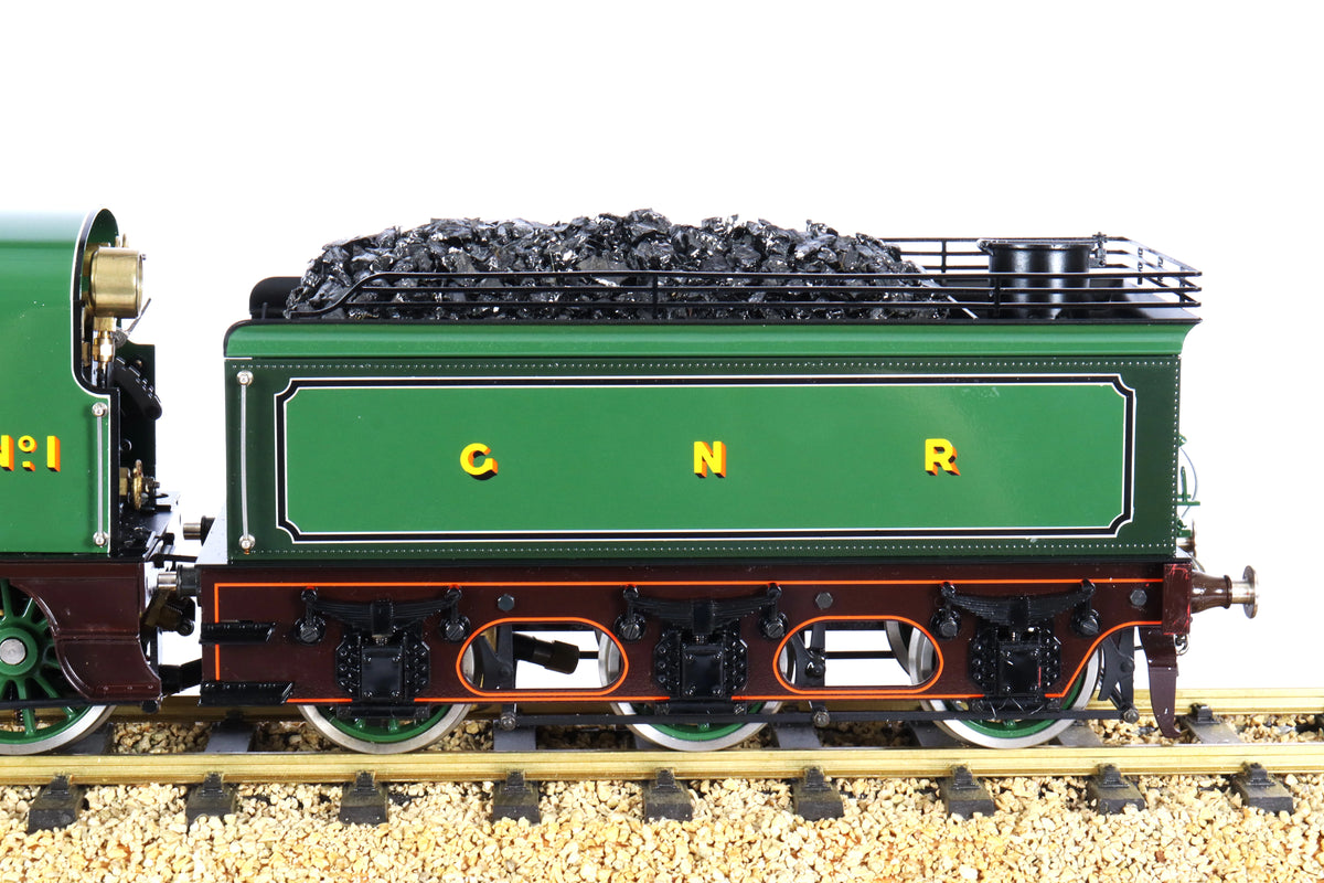 45mm gauge Aster GNR Stirling 8 foot Single with glazed display case