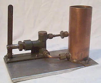 Stuart hand pump with water tank