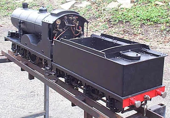 3 1/2 inch gauge well-detailed 4-4-0
