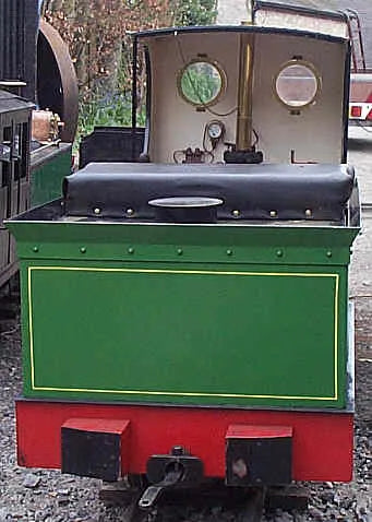 7 1/4 inch gauge 4 inch scale Hunslet narrow gauge 0-4-0