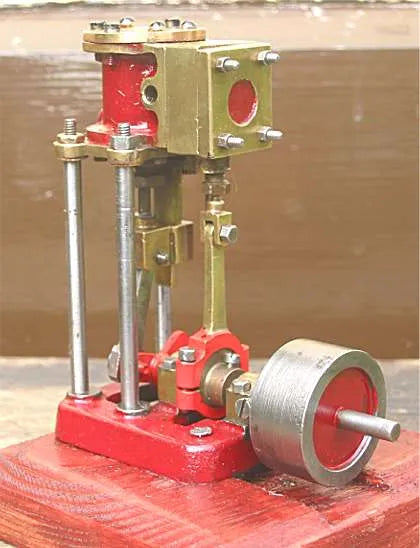 Simplex type vertical engine