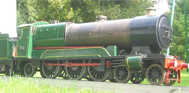 Part-built 5 inch Pacific with bogie tender