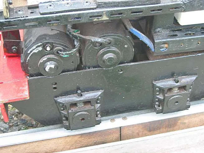 5 inch diesel with electric motors and 4QD drive board