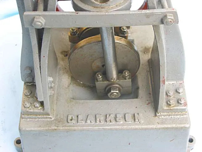 Clarkson vertical engine with reversing gear