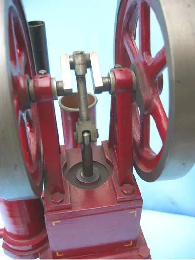 Westbury Heinrici hot air engine