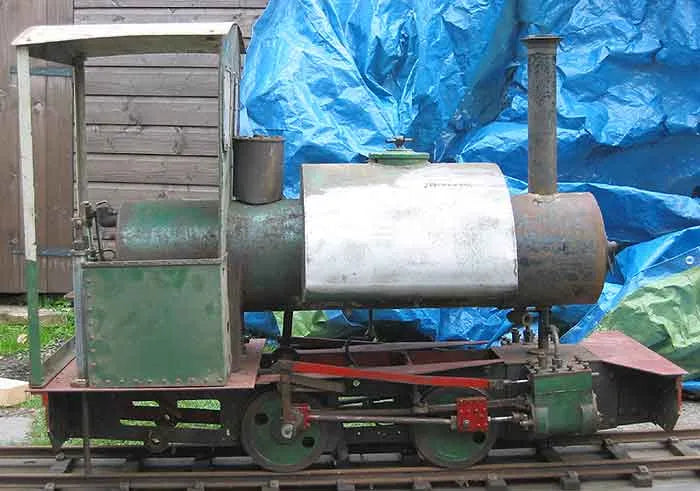 7 1/4 inch gauge dismantled 0-4-0 saddle tank