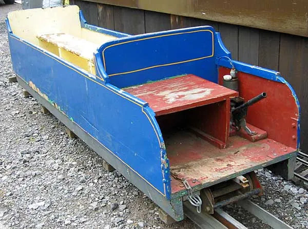 7 1/4 inch gauge passenger coach