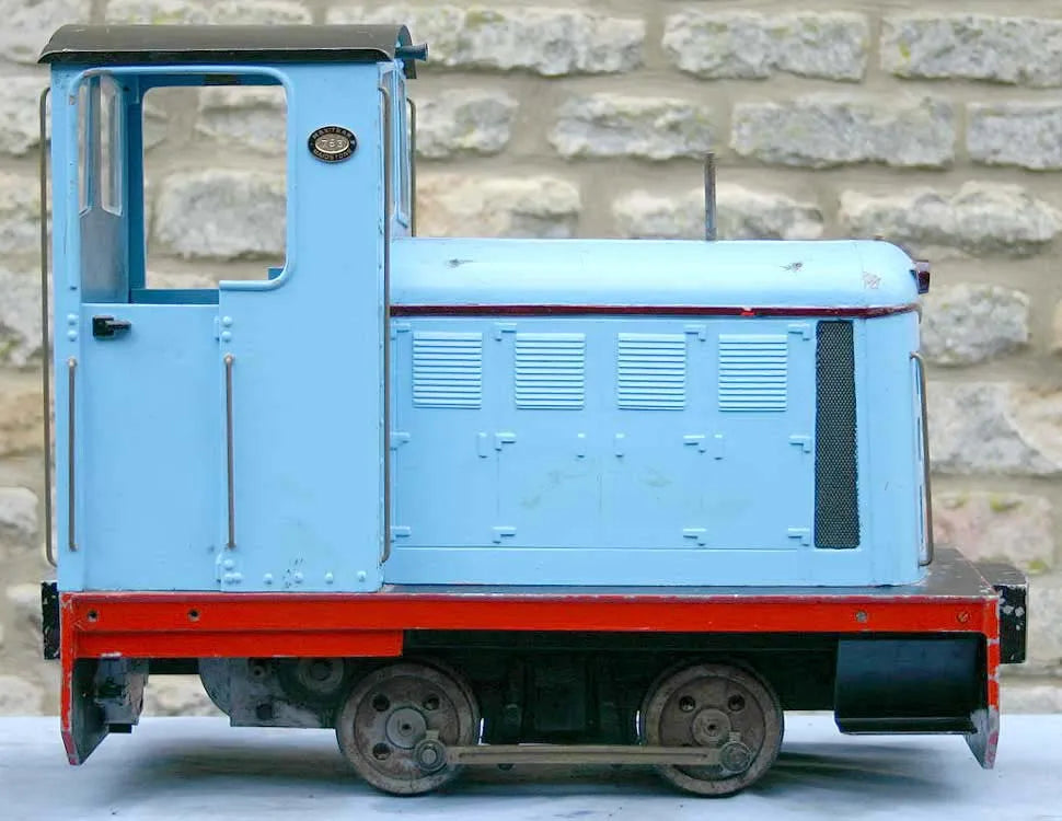 Maxitrak Simplicity 5 inch gauge diesel
