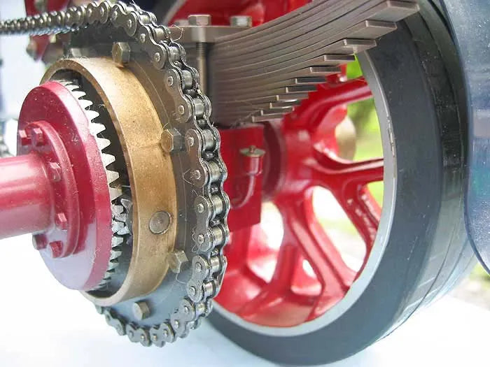 2 inch Clayton undertype steam wagon