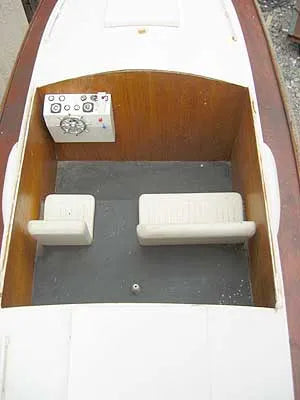 Radio control boat