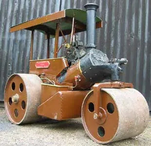 4 1/2 inch scale Wallis & Steevens Simplicity roller
