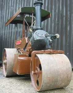 4 1/2 inch scale Wallis & Steevens Simplicity roller