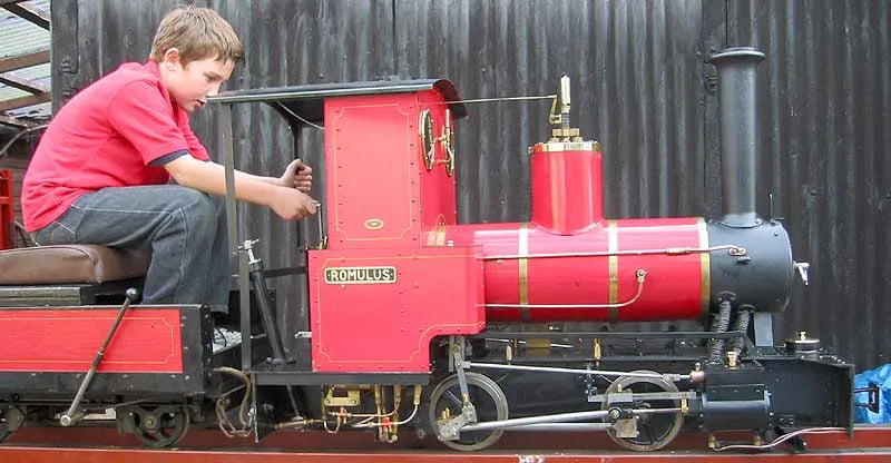 7 1/4 inch gauge Romulus 0-4-0