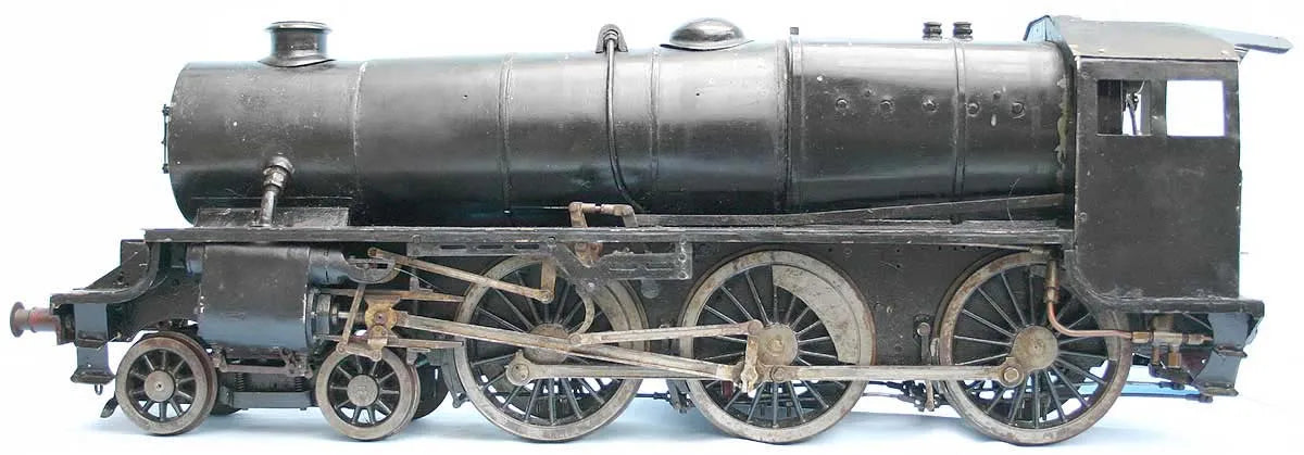 3 1/2 inch gauge Black 5