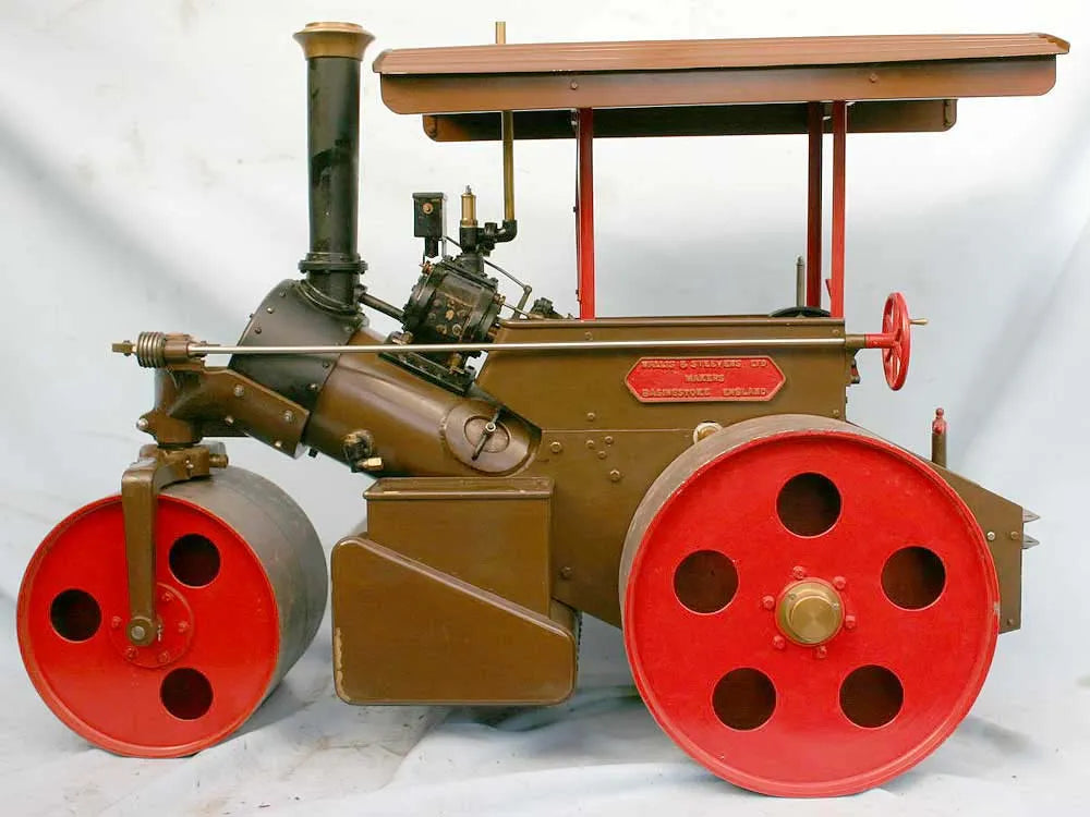 3 inch scale Wallis & Steevens Simplicity roller