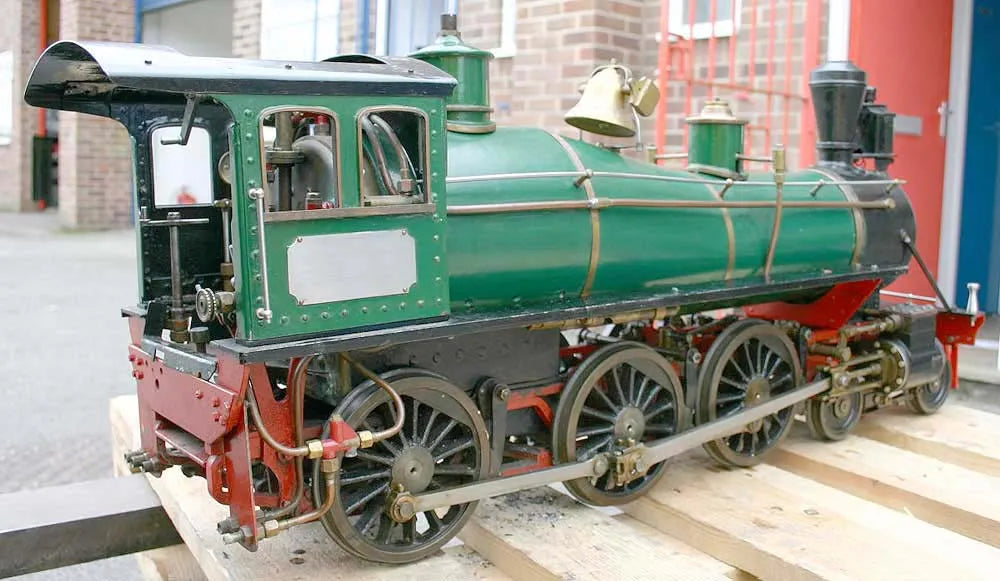 5 inch gauge American 4-6-0, missing tender
