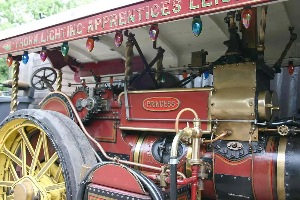 4 inch scale Fowler showmans engine