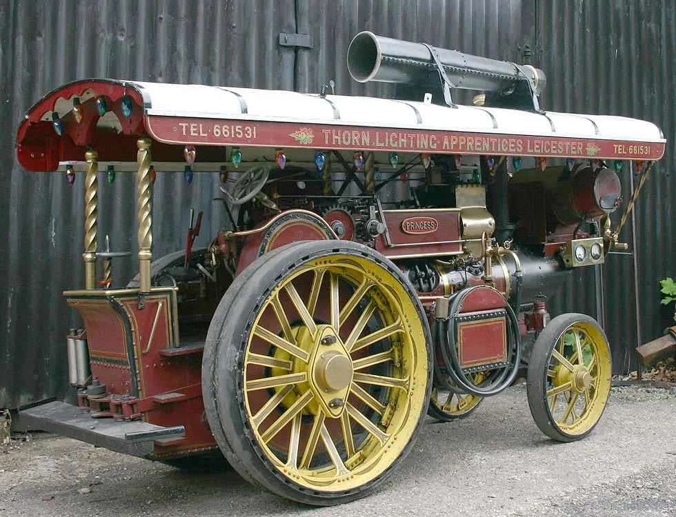 4 inch scale Fowler showmans engine