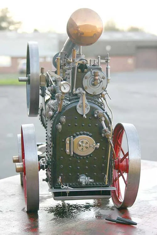 1 1/2 inch scale Marshall portable