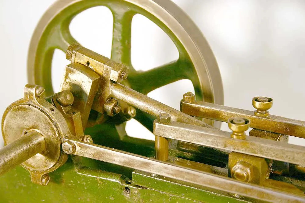 Old horizontal engine