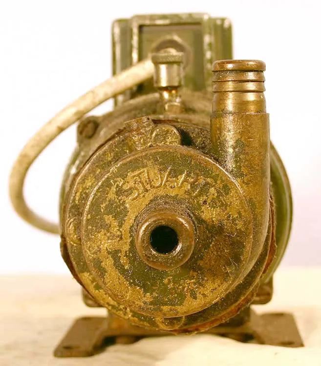Stuart 12V water pump