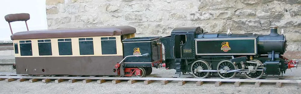 5 inch gauge "Speedy" with storage stand & driving trolley